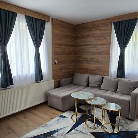 Motel "Kula" Cazin Exteriér fotografie