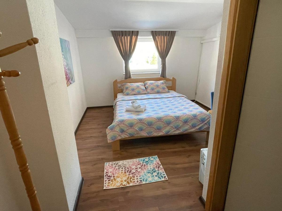 Motel "Kula" Cazin Exteriér fotografie