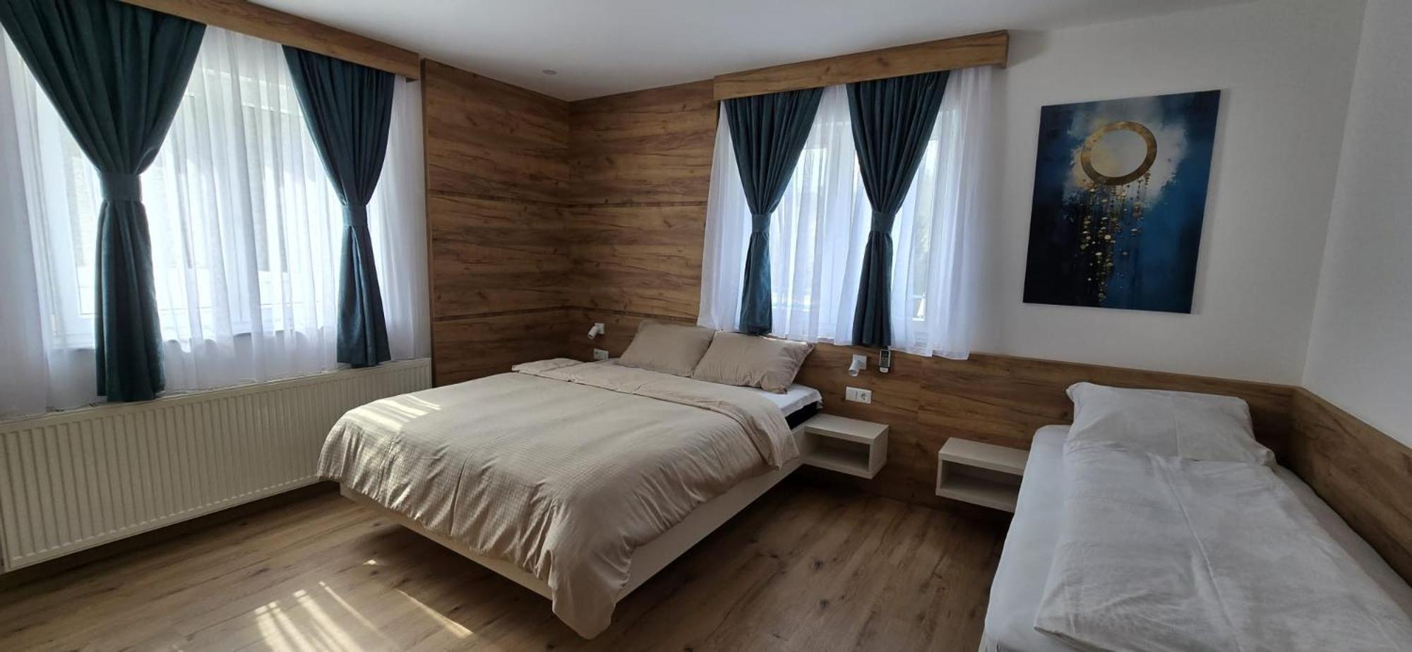 Motel "Kula" Cazin Exteriér fotografie
