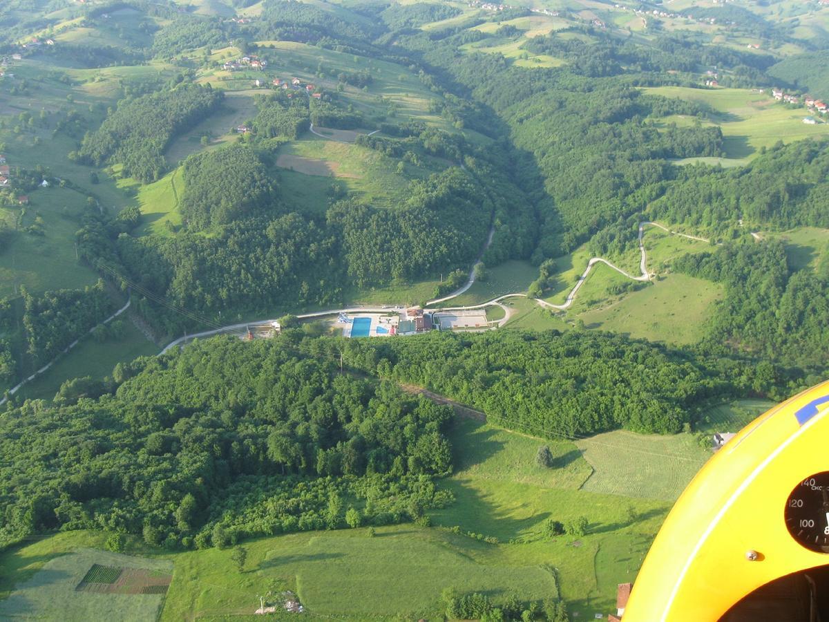 Motel "Kula" Cazin Exteriér fotografie